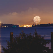 Feuerwerk im Hamburger Hafen